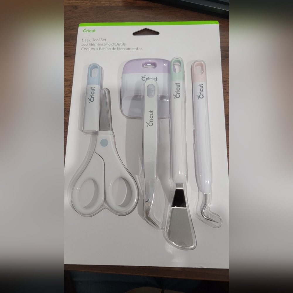 Cricut Basic Tool Set